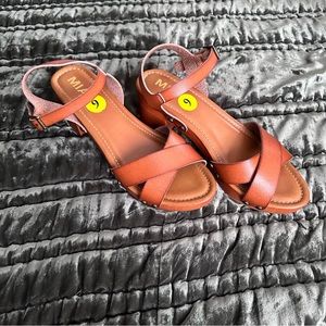 MIA clog sandal